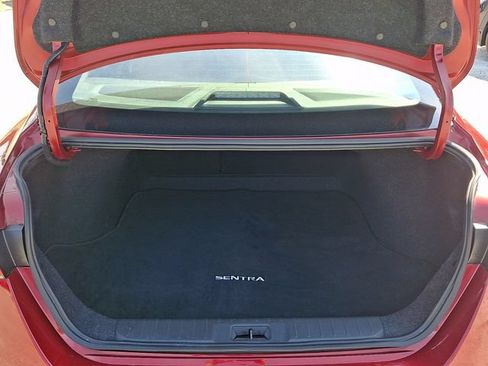 Used 2021 Nissan Sentra SV FWD image 29