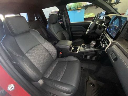 Certified 2025 Toyota Tacoma Limited w/ Tow Tech Package AWD/4WD image 25