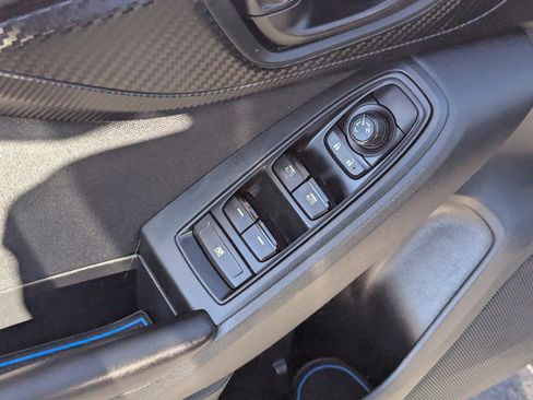 Used 2017 Subaru Impreza 2.0i Premium image 21