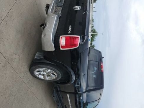 Used 2015 RAM 1500 Laramie w/ Convenience Group AWD/4WD image 5