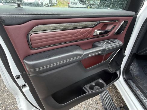Used 2025 RAM 1500 Limited AWD/4WD image 15