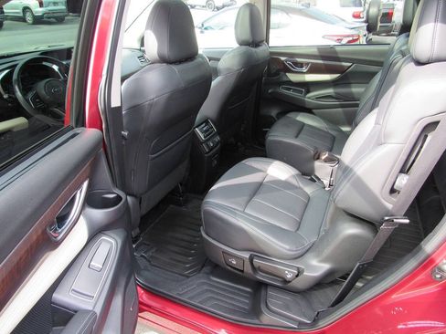 Used 2021 Subaru Ascent Touring AWD/4WD image 19