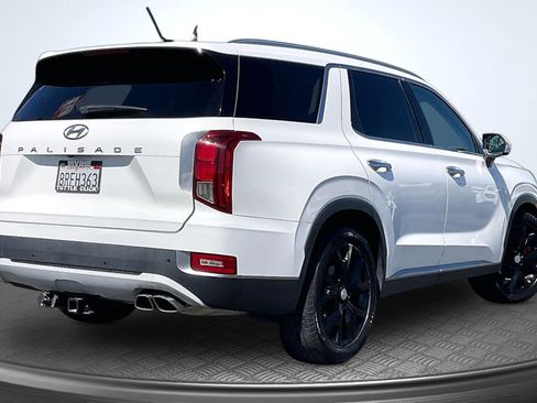 Used 2020 Hyundai Palisade SEL w/ Premium Package FWD image 13