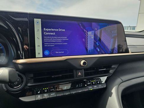 New 2026 Toyota Crown Signia AWD/4WD image 26