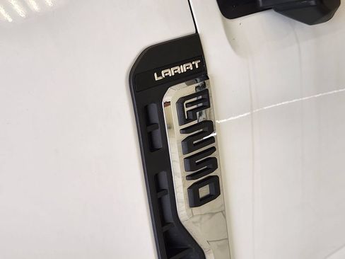 Used 2024 Ford F250 Lariat AWD/4WD image 12
