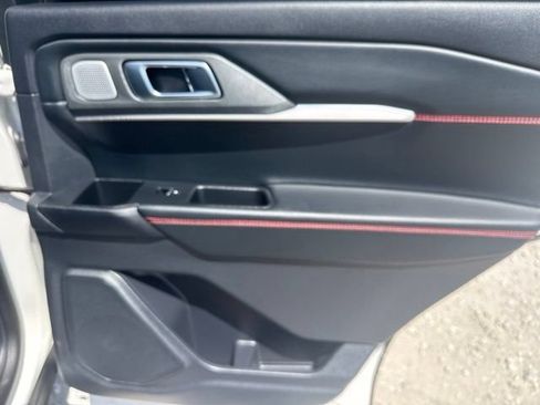 Used 2025 Ford Explorer ST w/ Sun And Sound Package RWD image 21