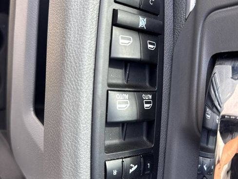 Used 2017 RAM 1500 Big Horn RWD image 39