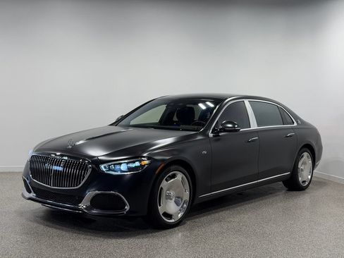 Used 2023 Mercedes-Benz Maybach S 680 4MATIC image 1