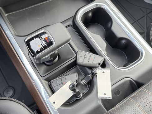 New 2026 Chevrolet Silverado 1500 High Country image 23