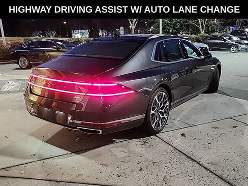 Used 2024 Genesis G90 3.5T image 2