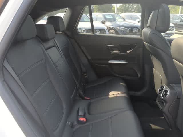 Certified 2025 Mercedes-Benz GLC 300 image 21