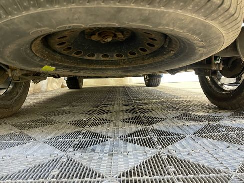 Used 2012 Cadillac Escalade Luxury image 18