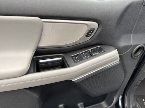 New 2026 Ford Expedition Active AWD/4WD image 16