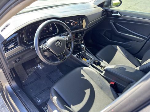 Used 2019 Volkswagen Jetta SEL FWD image 18
