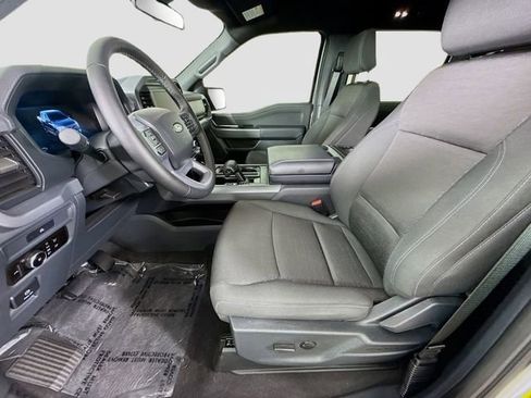 Used 2025 Ford F150 XLT w/ Equipment Group 301A Standard RWD image 19
