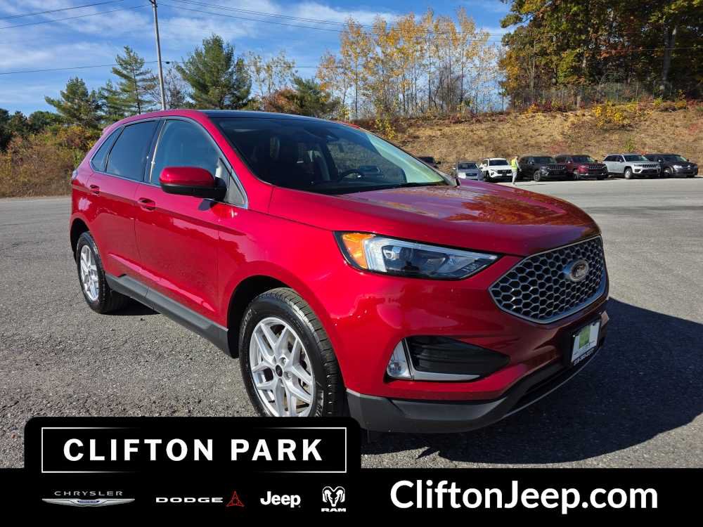 Used 2024 Ford Edge SEL w/ Convenience Package AWD/4WD image 3