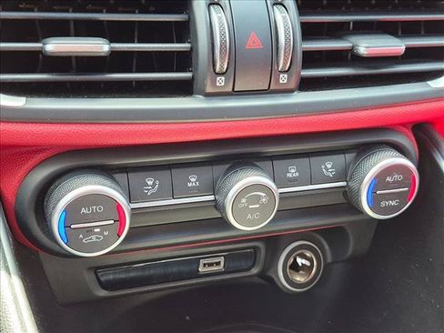Used 2021 Alfa Romeo Giulia Sprint w/ Active Assist 1 Package RWD image 14