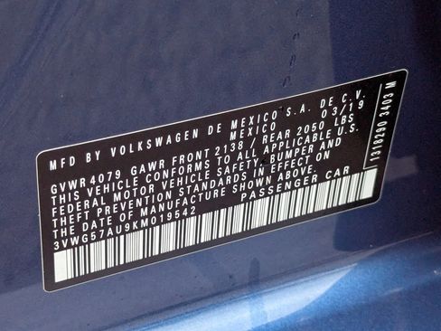 Used 2019 Volkswagen Golf S image 35