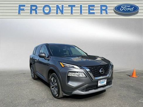 Used 2021 Nissan Rogue SV FWD image 8