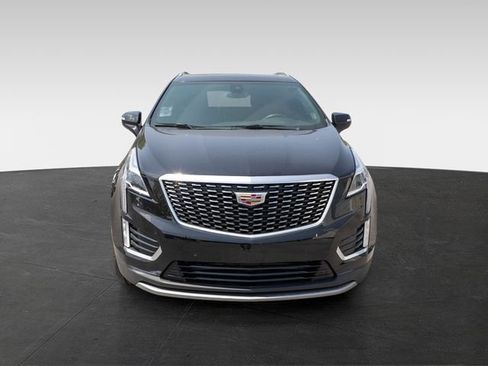 Used 2023 Cadillac XT5 Premium Luxury w/ LPO, Floor Liner Package AWD/4WD image 11