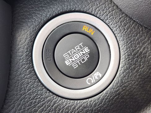 New 2026 RAM 3500 Laramie AWD/4WD image 18
