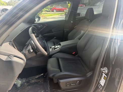 Used 2025 BMW X3 xDrive30i AWD/4WD image 10