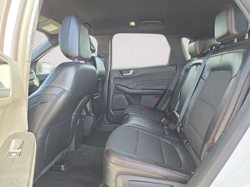 Used 2023 Ford Escape ST-Line w/ Equipment Group 301A FWD image 15