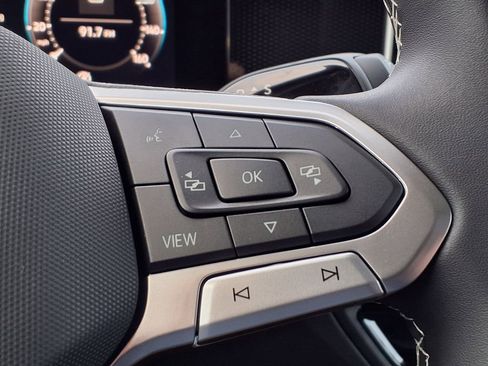 New 2026 Volkswagen Tiguan S image 38