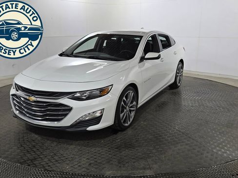 Used 2023 Chevrolet Malibu LT FWD image 3