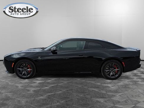 Used 2024 Dodge Charger R/T Scat Pack w/ Plus Group image 2
