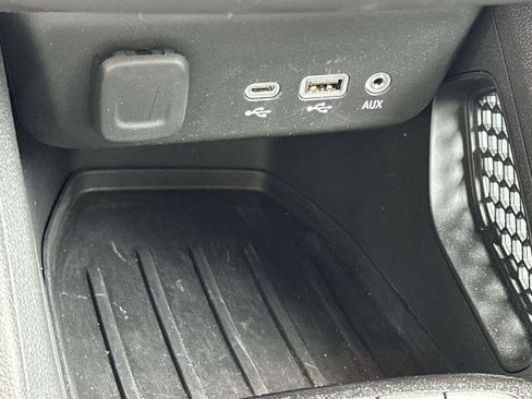 Certified 2023 Chevrolet TrailBlazer LT AWD/4WD image 29