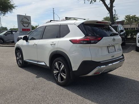 Certified 2023 Nissan Rogue Platinum w/ Platinum Premium Package AWD/4WD image 6