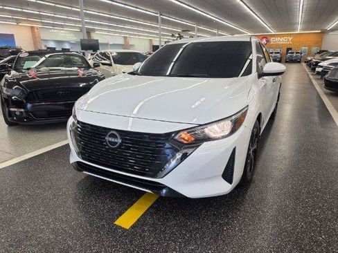 Used 2025 Nissan Sentra S FWD image 2