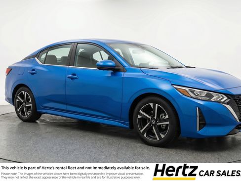Used 2025 Nissan Sentra SV image 1