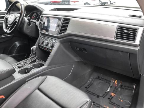 Used 2018 Volkswagen Atlas SE image 34