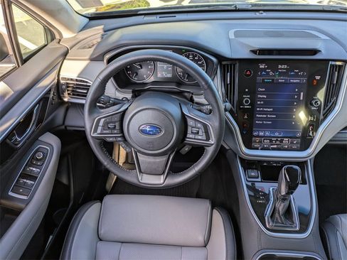 Used 2022 Subaru Outback Limited image 14