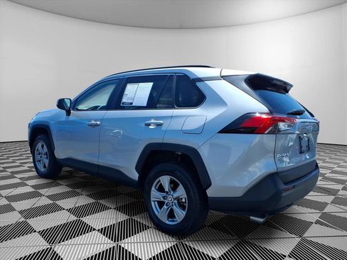 Used 2024 Toyota RAV4 XLE FWD image 25