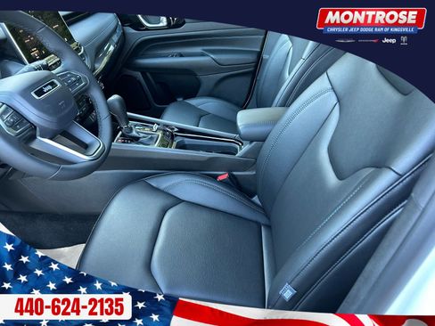 New 2026 Jeep Compass Limited image 11