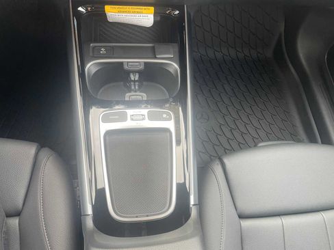 New 2026 Mercedes-Benz GLA 250 image 17