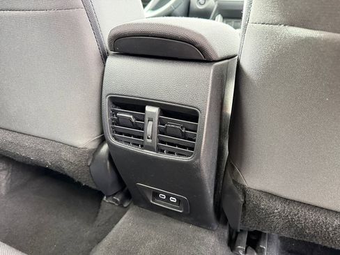 Certified 2024 Toyota Corolla Cross LE image 21