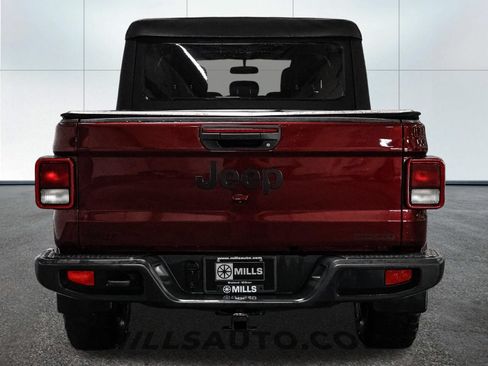 Used 2021 Jeep Gladiator Sport AWD/4WD image 6