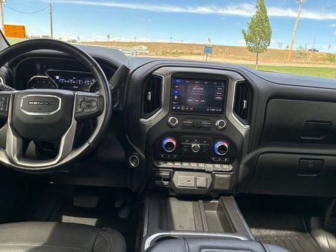 Certified 2020 GMC Sierra 1500 Denali w/ Denali Ultimate Package AWD/4WD image 13