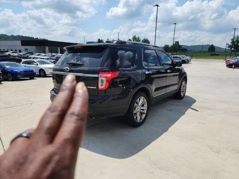Used 2013 Ford Explorer XLT FWD image 14