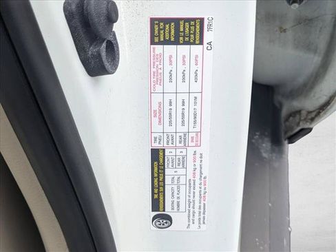 Used 2018 Nissan Rogue SL w/ Premium Package FWD image 14