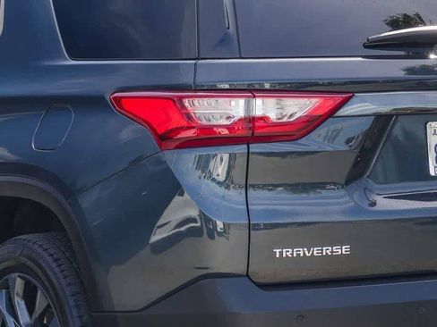 Used 2020 Chevrolet Traverse RS w/ LPO, Cargo Package FWD image 7