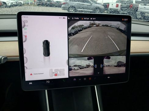 Used 2018 Tesla Model 3 Long Range image 29