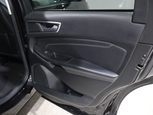 Used 2024 Ford Edge Titanium w/ Equipment Group 301A AWD/4WD image 21