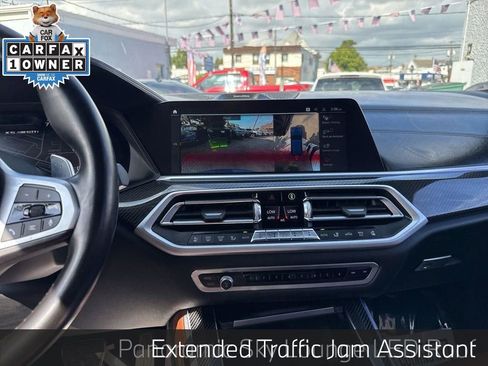 Used 2021 BMW X5 M50i w/ Executive Package image 22