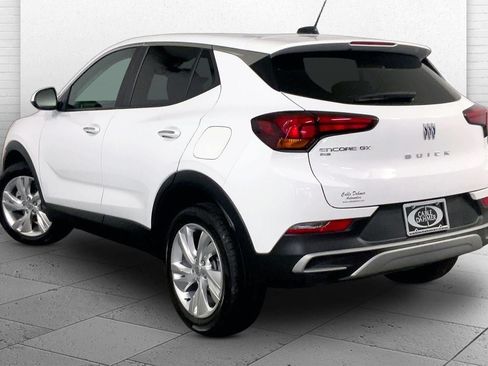 Used 2025 Buick Encore GX Preferred AWD/4WD image 13