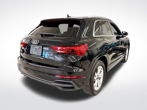 Certified 2024 Audi Q3 2.0T Premium w/ Convenience Package image 5